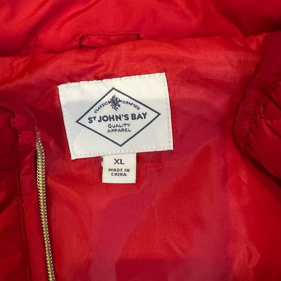 St. John's Bay Red Quilted Vest - Picture 3 of 3
